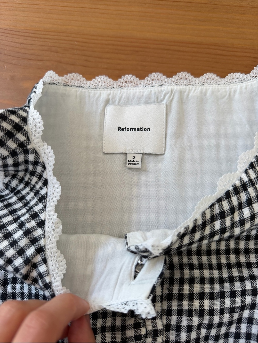 Reformation Amela Linen Top in Remy Check - Picture 7 of 12